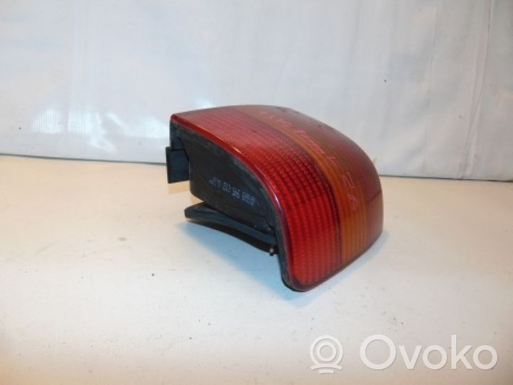 Volkswagen PASSAT B4 Lampa tylna 3A9945112