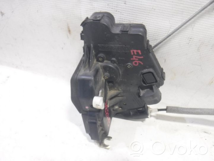 BMW 3 E46 Serrure de porte avant 51217011308