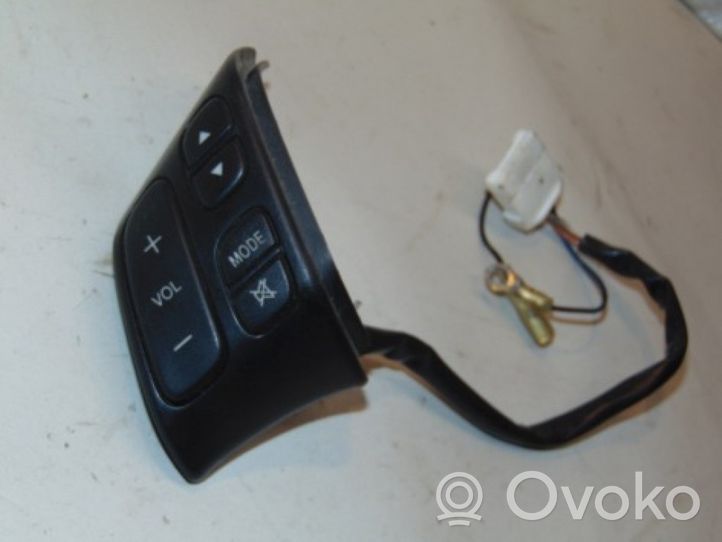 Mazda 3 I Interrupteur de contrôle du volume BP4K664M0A