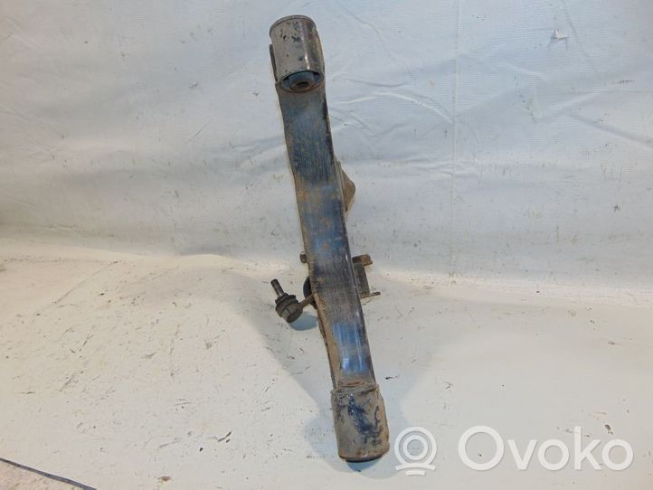 Nissan Pathfinder R51 Braccio di controllo sospensione anteriore inferiore/braccio oscillante 54501EB300