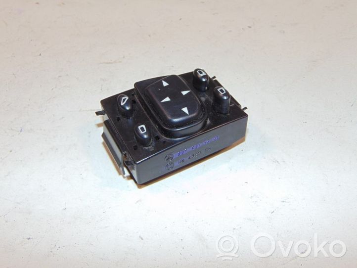 Mercedes-Benz S W220 Interruptor del espejo lateral A2208211551