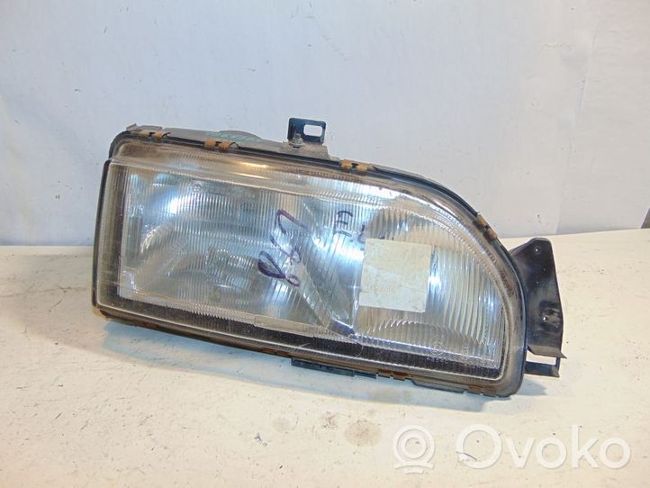 Ford Sierra Lampa przednia 87BG13N010AA