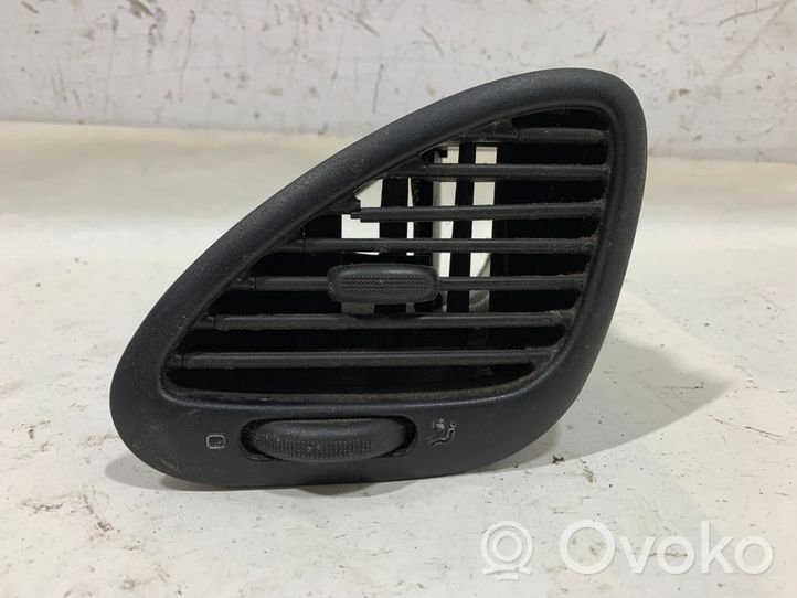 Volkswagen Sharan Copertura griglia di ventilazione laterale cruscotto 7M1819703E