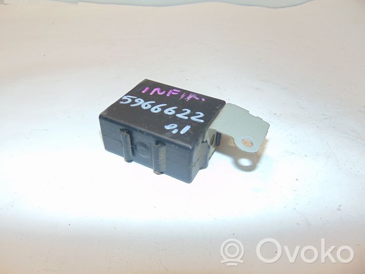 Infiniti QX4 Window wiper interval relay 285100W100