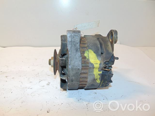 Renault Trafic I Generatore/alternatore A13N13