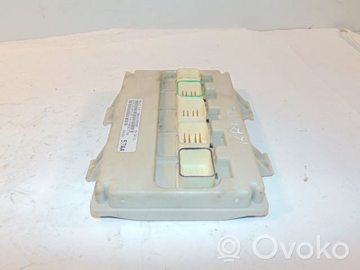 Dodge Grand Caravan Module confort 4692157AA