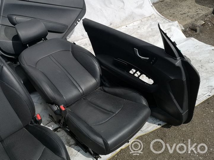 KIA Optima Set di rivestimento sedili e portiere 