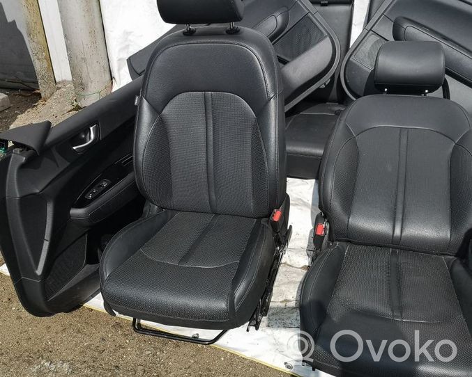 KIA Optima Set di rivestimento sedili e portiere 