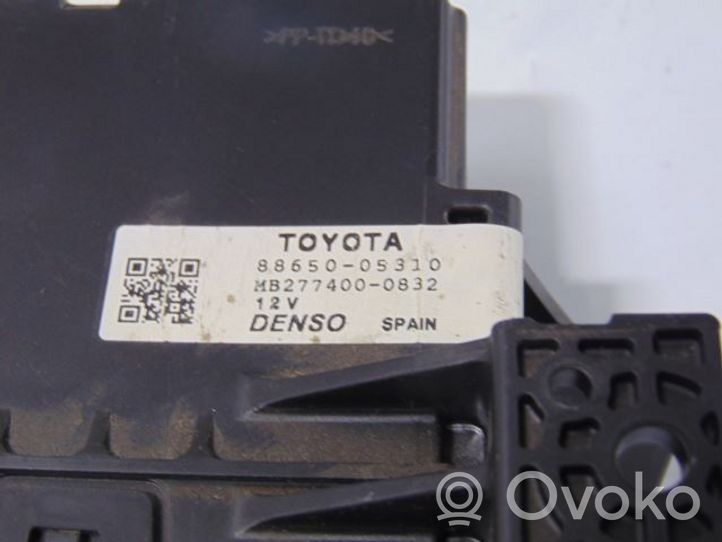 Toyota Avensis T270 Unité de contrôle climatisation / chauffage 8865005310