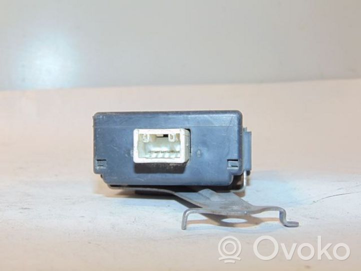 Toyota Camry Oven ohjainlaite/moduuli 89741AA020