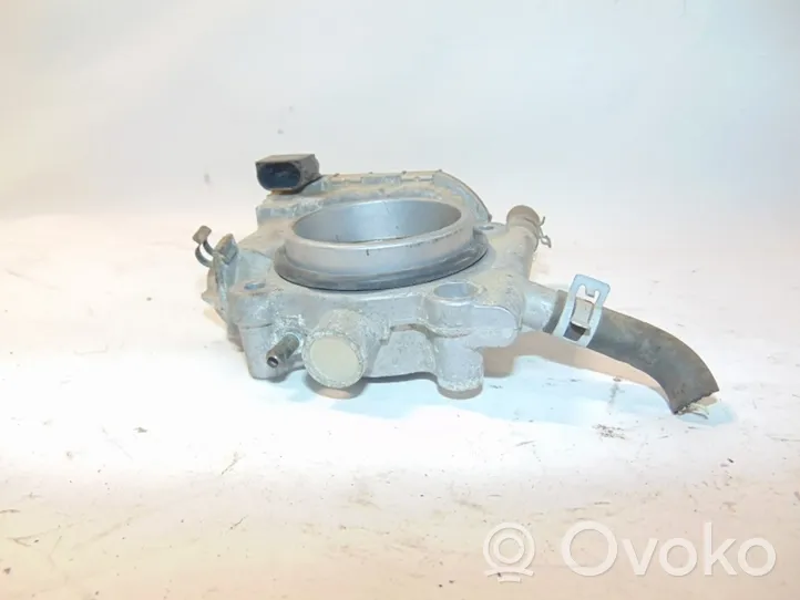 Mercedes-Benz C W203 Clapet d'étranglement A1111410225