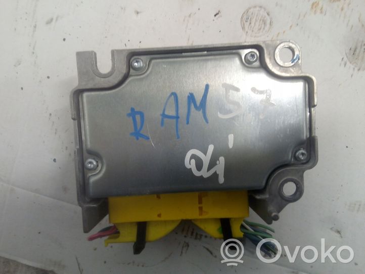 Dodge RAM Oro pagalvių valdymo blokas P56043703AF