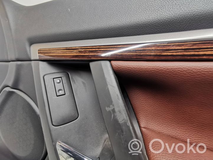 Opel Vectra C Apmušimas slankiojančių durų (obšifke) 