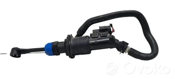 Dacia Sandero Główny cylinder sprzęgła 306106883R