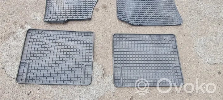 KIA Sorento Set di tappetini per auto 