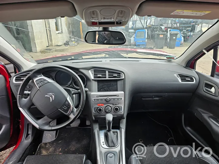 Citroen C4 II Deska rozdzielcza 