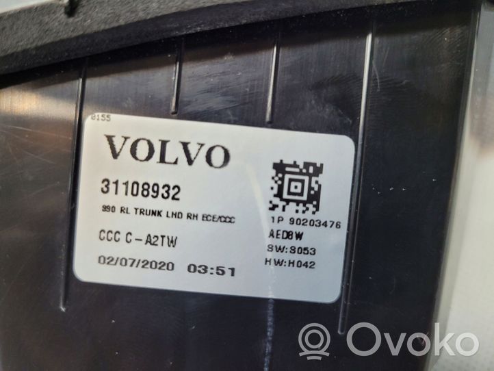 Volvo S90, V90 Задний фонарь в крышке 31108932