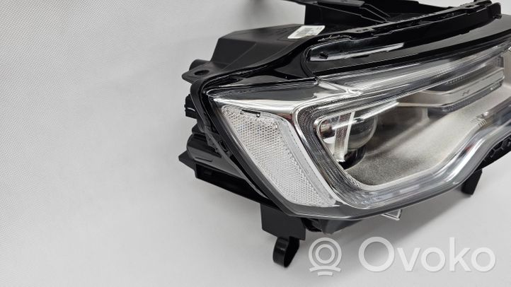 Jeep Cherokee Headlight/headlamp 68144708AFLAMPAPRZDPRZEDN