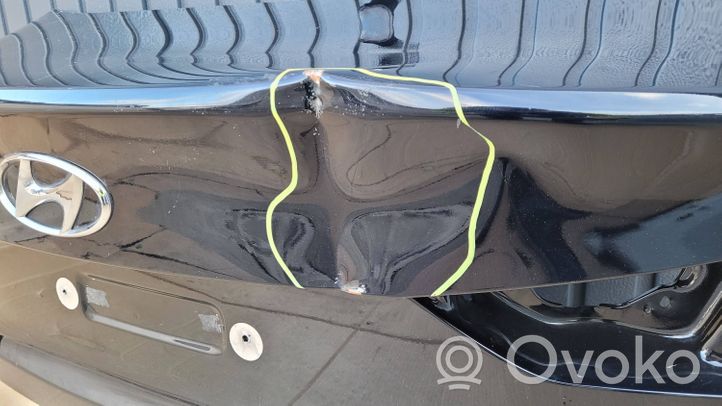 Hyundai Elantra VI Tylna klapa bagażnika 