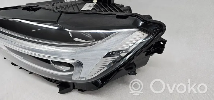 Volvo XC60 Headlight/headlamp 32133544