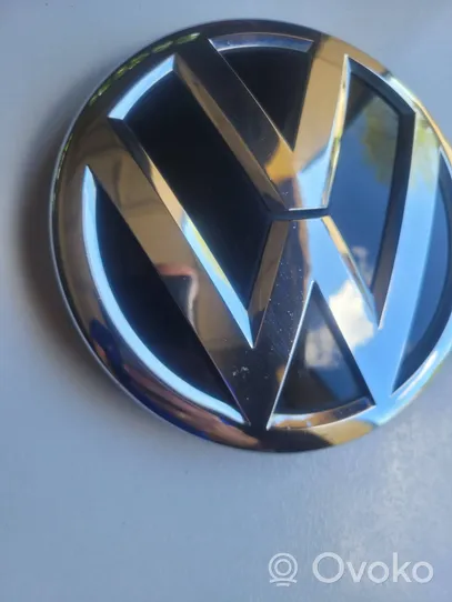 Volkswagen PASSAT CC Mostrina con logo/emblema della casa automobilistica 3C8853601A