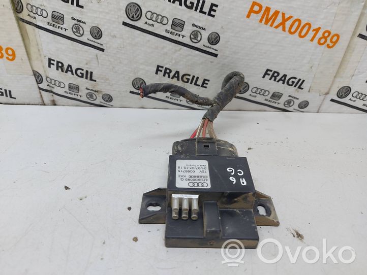 Audi A6 Allroad C6 Unité de commande / module de pompe à carburant 4F0906093G