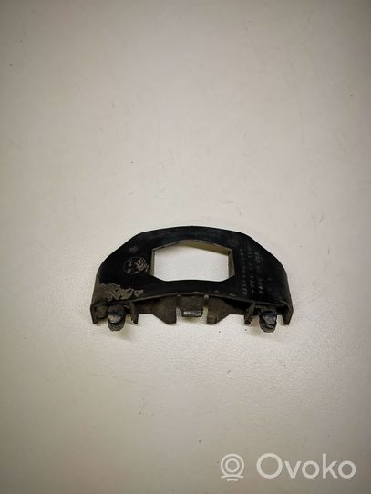 Mercedes-Benz R W251 Supporto di montaggio del parafango A2516900021