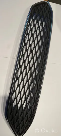 Ford Focus Rejilla superior del radiador del parachoques delantero 9176570100000