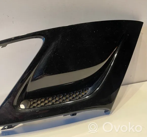 Opel Zafira C Grille inférieure de pare-chocs avant 20802919