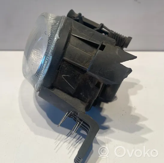 Audi A4 S4 B7 8E 8H Miglas lukturis priekšā 8E0941700C