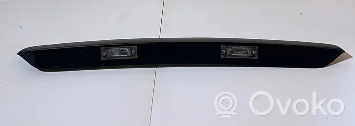 Volkswagen Caddy Listwa oświetlenie tylnej tablicy rejestracyjnej 2K5827574D