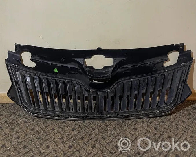 Skoda Rapid (NH) Grille calandre supérieure de pare-chocs avant 5JA853668