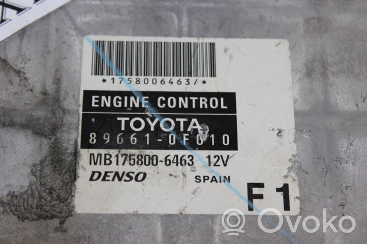 Toyota Corolla E120 E130 Sterownik / Moduł ECU 896610F010