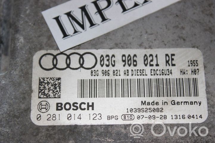 Audi A3 S3 8P Variklio valdymo blokas 03G906021RE