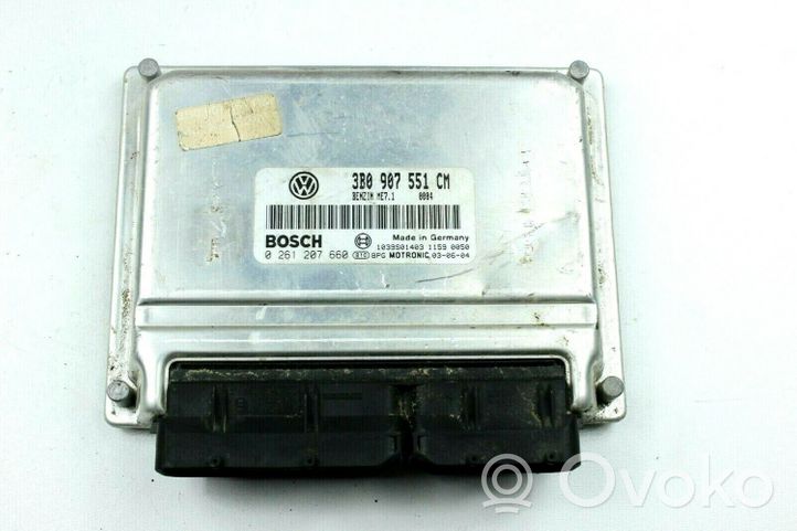 Volkswagen PASSAT B5.5 Sterownik / Moduł ECU 3B0907551CM