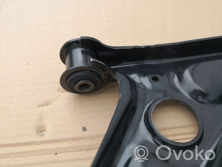 Skoda Scala Braccio di controllo sospensione anteriore inferiore/braccio oscillante 2Q0407151C