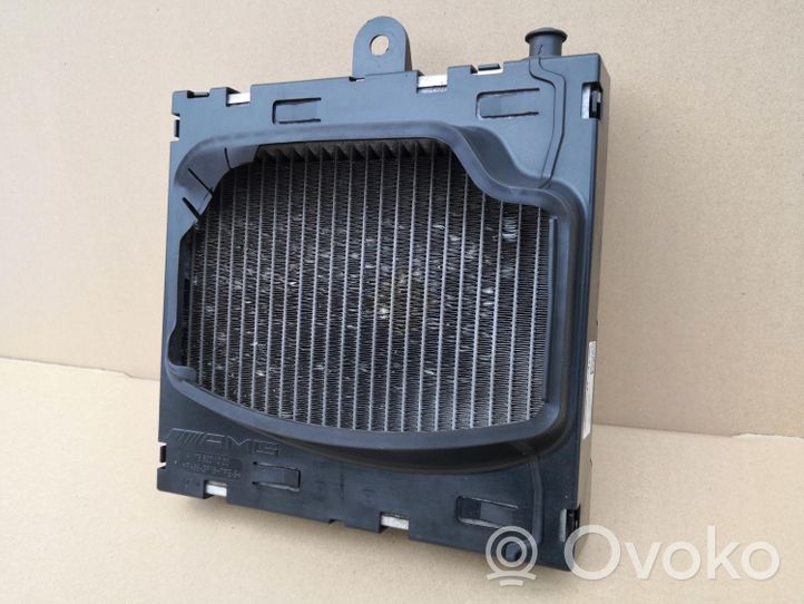 Mercedes-Benz A W176 Radiateur de refroidissement A1765000900 W176 A45 AMG