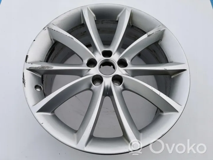 Jaguar F-Type R19 alloy rim 