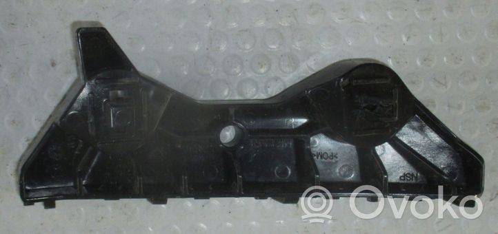 Nissan Micra K14 Staffa di rinforzo montaggio del paraurti anteriore 622245FA0A