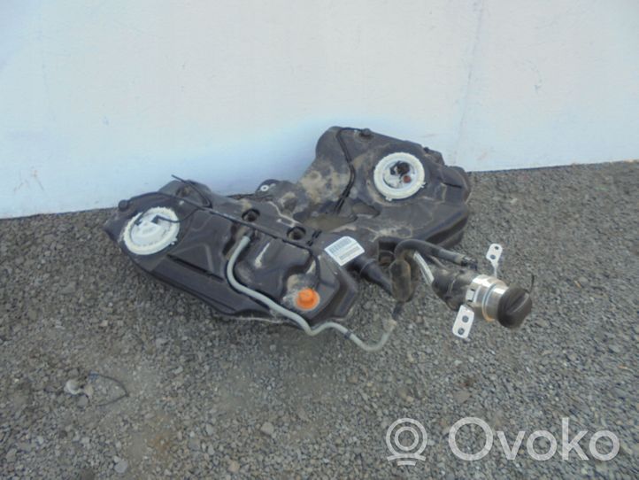 Audi A4 S4 B8 8K Serbatoio del carburante 8K0201021FE