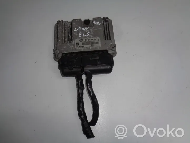 Seat Leon (1P) Sterownik / Moduł ECU 03G906021PA