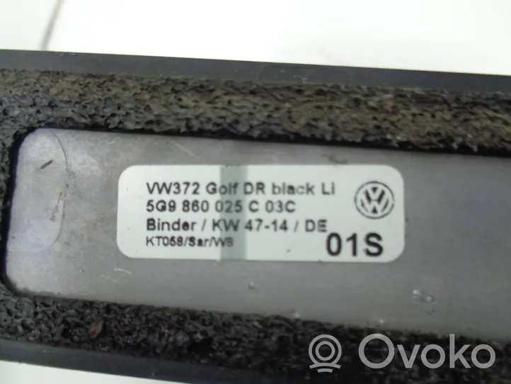 Volkswagen Golf VII Išilginiai stogo strypai "ragai" 5G9860025C