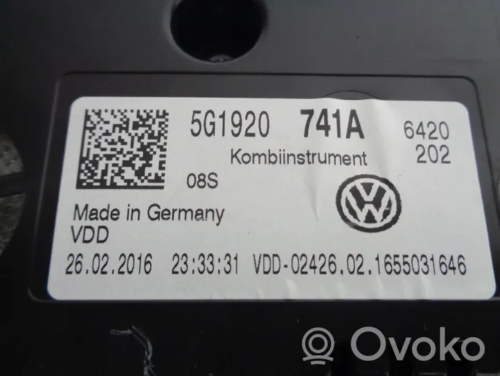 Volkswagen Golf VII Compteur de vitesse tableau de bord 5G1920741A