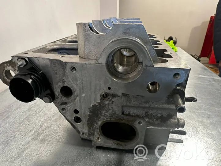 Volkswagen Polo Culata del motor 045103351B