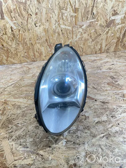 Mercedes-Benz R W251 Lampa przednia A2518260191