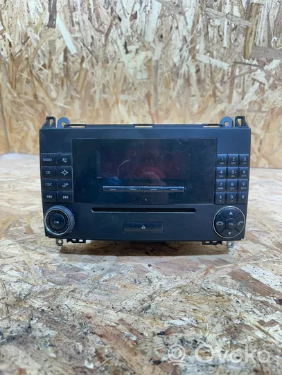 Mercedes-Benz A W169 Panel / Radioodtwarzacz CD/DVD/GPS A1698700689