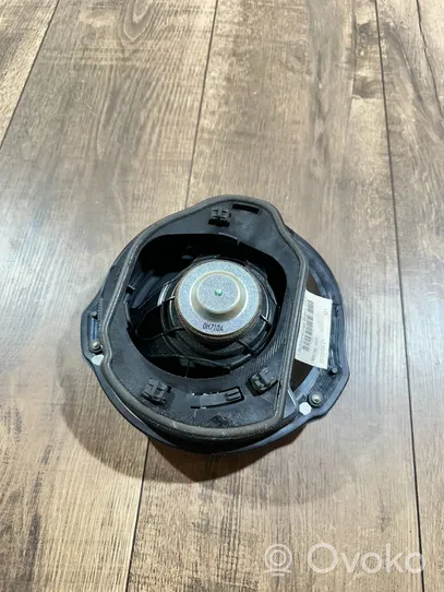 Mercedes-Benz E C207 W207 Subwoofer-bassokaiutin A2048201902