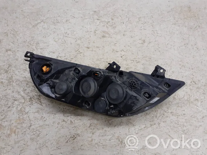 Opel Movano B Faro/fanale 1600101178