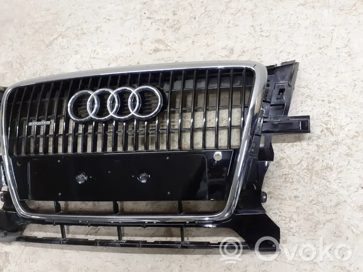 Audi Q5 SQ5 Maskownica / Grill / Atrapa górna chłodnicy 8R0853651