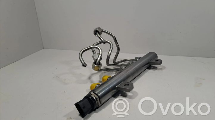 35022118G Lancia Thema Kraftstoffverteiler Einspritzleiste 